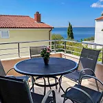 9 Bedroom Awesome In Starigrad Сasa de vacaciones Stari Grad (Hvar)